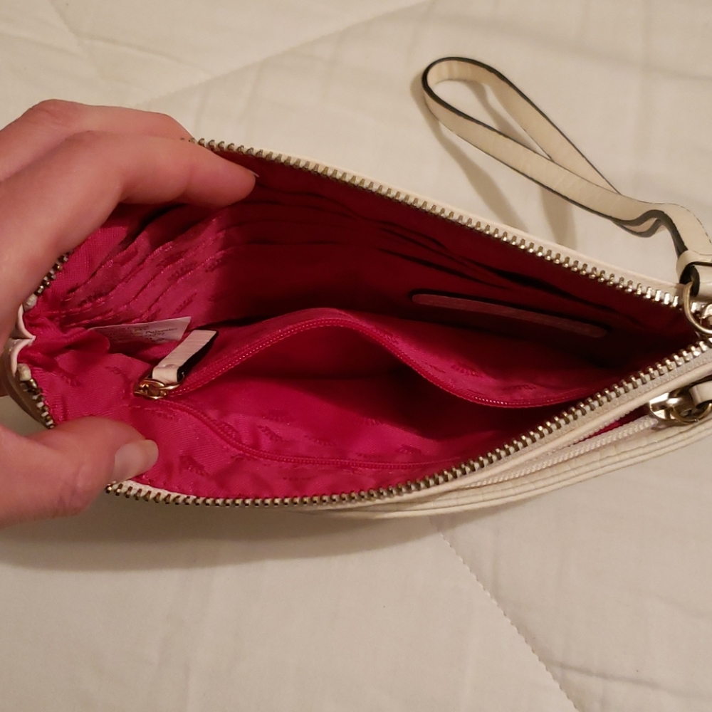 Juicy Couture Wristlet Bundle - Picture 4 of 8